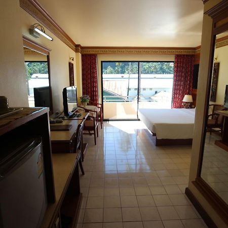 Phi Phi Hotel Bagian luar foto