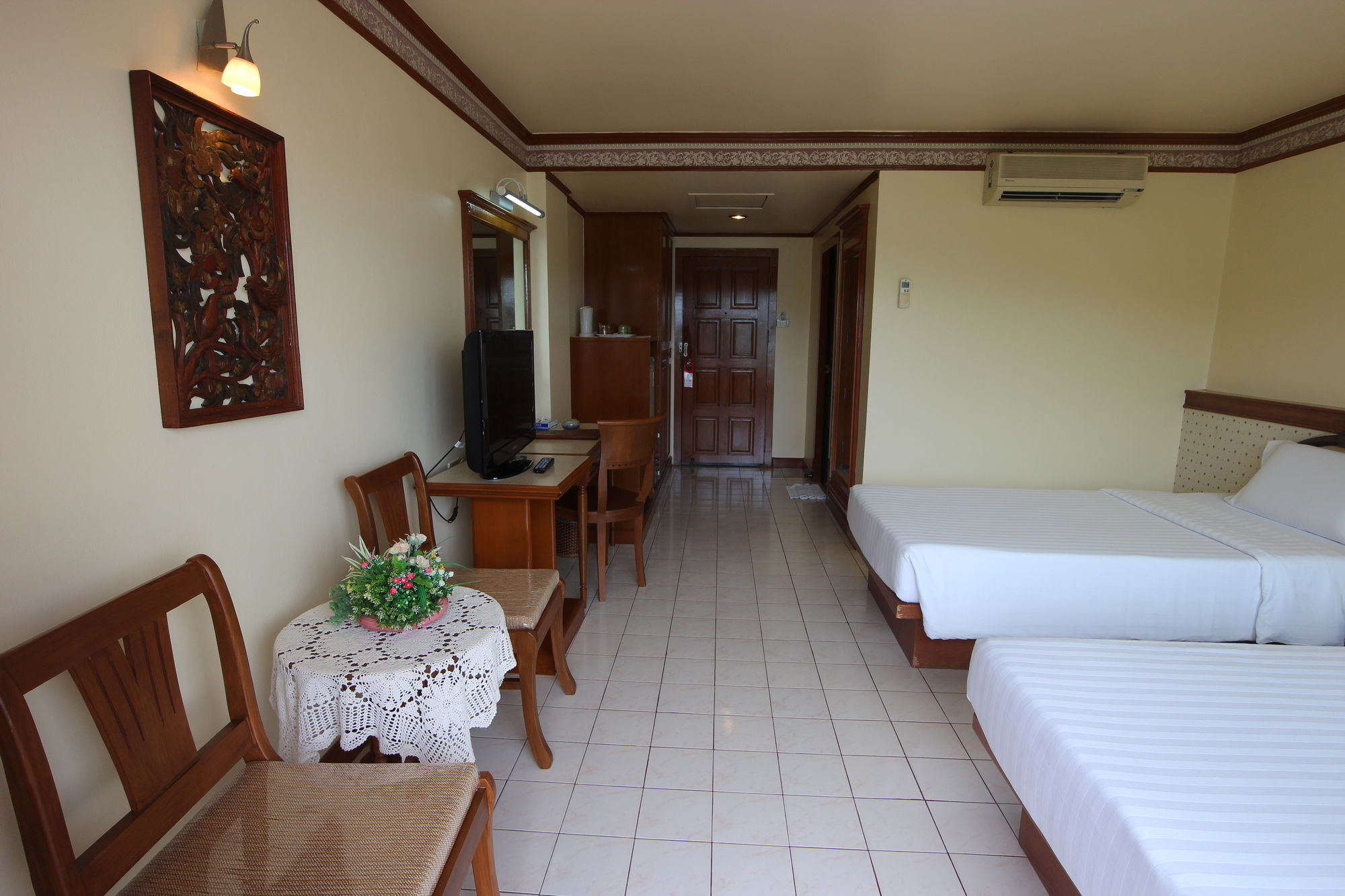 Phi Phi Hotel Bagian luar foto